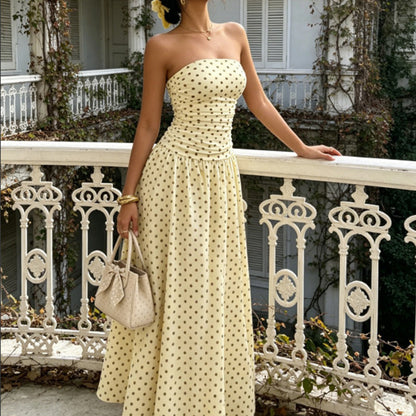 ✨ Women’s Strapless Polka Dot Dress – An Elegant Vacation Essential! ✨